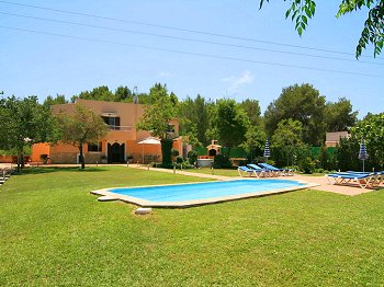 Ferienhaus mit Pool bei Can Picafort Ferienhaus mit Pool bei Can Picafort