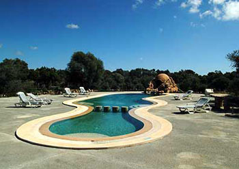 Schöne Poolanlage