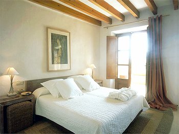 Doppelzimmer mit Terrasse und Internetzugang Doppelzimmer mit Terrasse und Internetzugang