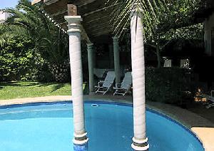 Herrenhaus mit Pool Herrenhaus mit Pool