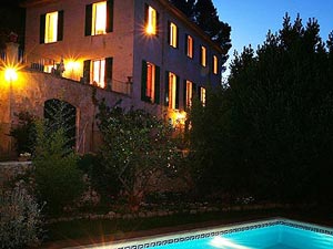 Die Finca bei Nacht
