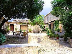 Finca für bis zu 6 Personen Finca für bis zu 6 Personen
