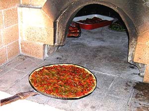 Steinofenpizza Steinofenpizza
