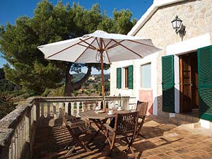 Kleine Dachterrasse am Land-Haus auf Mallorca