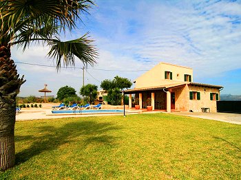 Ferienhaus mit Klimaanlage für 8 Personen