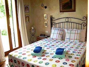 Schlafzimmer mit Doppelbett Schlafzimmer mit Doppelbett