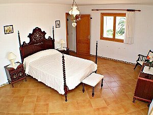 Schlafzimmer mit Doppelbett Schlafzimmer mit Doppelbett