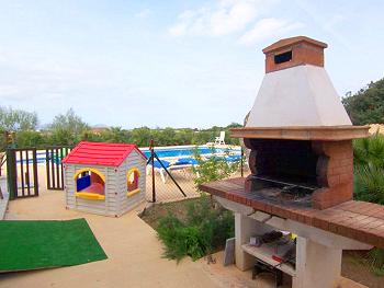 Gemauerter Grill