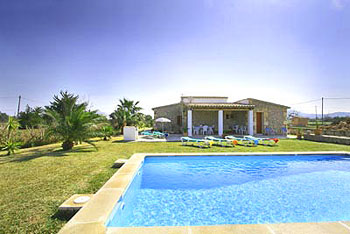 Ferienhaus mit Pool Ferienhaus mit Pool