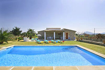 Günstiges Ferienhaus mit Pool Günstiges Ferienhaus mit Pool