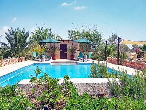 Pool auf den Grundst&uuml;ck