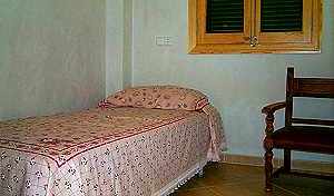 Schlafzimmer mit Einzelbett Schlafzimmer mit Einzelbett