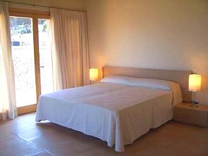Schlafzimmer mit je 2 Einzelbetten Schlafzimmer mit je 2 Einzelbetten