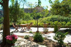 Terrasse im Garten