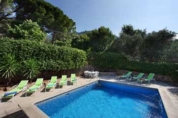 Ferienhaus mit Pool Ferienhaus mit Pool