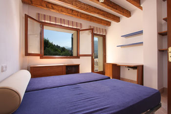 Schlafzimmer mit Klimaanlage Schlafzimmer mit Klimaanlage