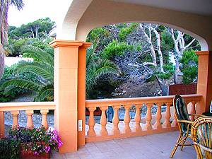 Große überdachte Terrasse Große überdachte Terrasse