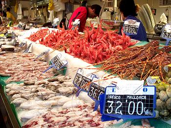 Markttag -frischer Fisch