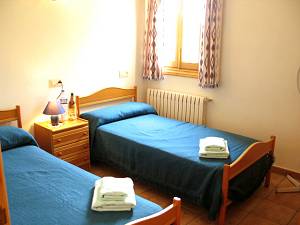 Schlafzimmer mit Einzelbetten Schlafzimmer mit Einzelbetten