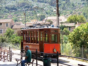 Straßenbahn Straßenbahn