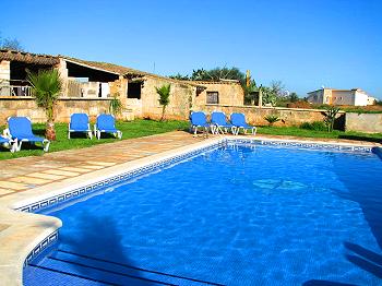 Große Finca mit Pool Große Finca mit Pool