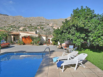 Finca mit Swimmingpool 
