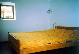 Schlafzimmer mit Doppelbett Schlafzimmer mit Doppelbett