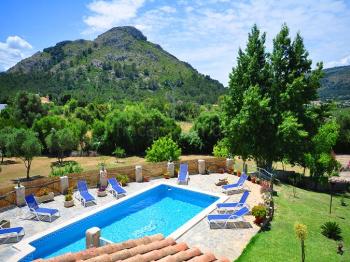 Ferienhaus mit Pool