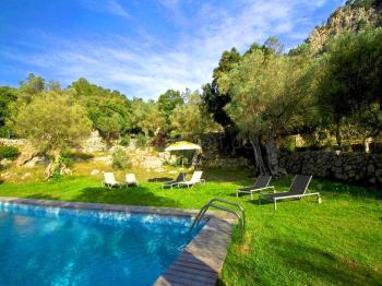 Urlaub im Fincahotel mit Pool Urlaub im Fincahotel mit Pool