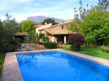 Finca mit privatem Pool und Garten