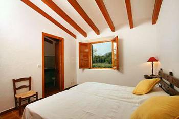 Schlafzimmer mit Doppelbett Schlafzimmer mit Doppelbett