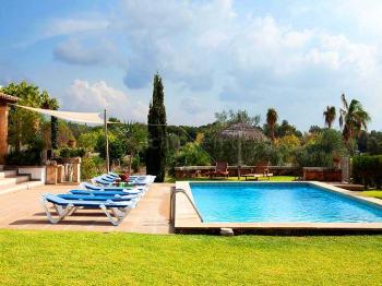 Pool und Garten