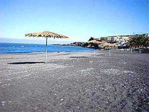 Lavasandstrand bei Puerto de Naos auf La Palma