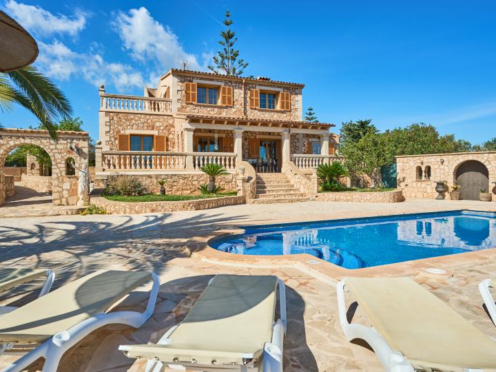 Stilvolle Finca mit privatem Pool bei Cala d’Or  — Finca