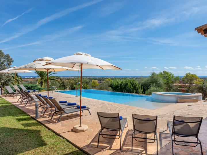 Familienurlaub in ruhiger Lage — Ferienhaus