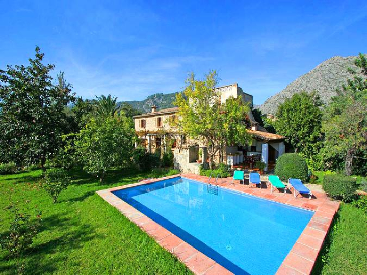 Finca mit Pool, Internet und Klimaanlage — Finca
