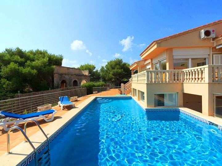 Moderne Villa bei Porto Colom — Villa
