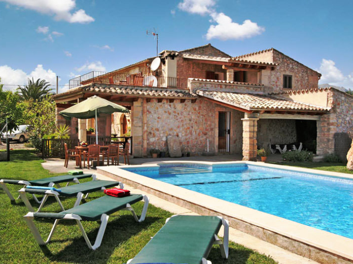 Private Finca für die große Familie — Finca