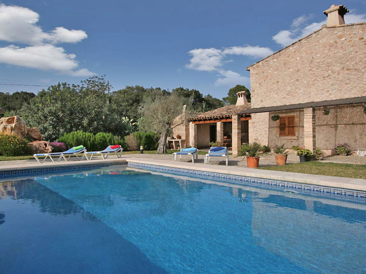 Finca Mallorca mit Pool und Garten — Finca