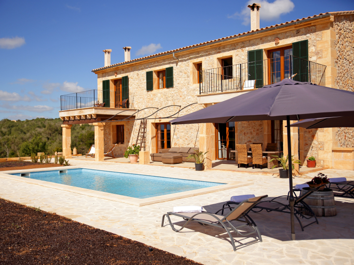 Familienfreundliche Finca - Pool, Internet  — Finca