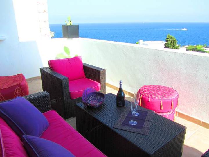 Apartment mir Meerblick und Pool — Apartment