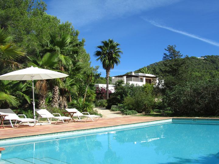 Ibiza Urlaub mit der Familie — Finca