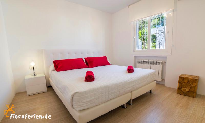 Ibiza Villa mit Pool und Klimaanlage für 10 Personen - fincaferien ... Ibiza Villa mit Pool und Klimaanlage für 10 Personen - fincaferien ...