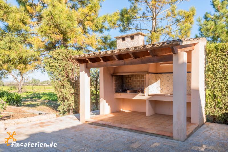 Mallorca Urlaub mit der Familie in großer Finca mit Pool
