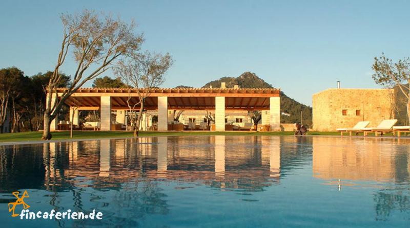 Finca Hotel Am Meer Auf Mallorca 11 Doppelzimmer 5 Suiten Mit Grosser Pool Internetzugang Behindertengerecht Hotel 0330 Fincaferien De
