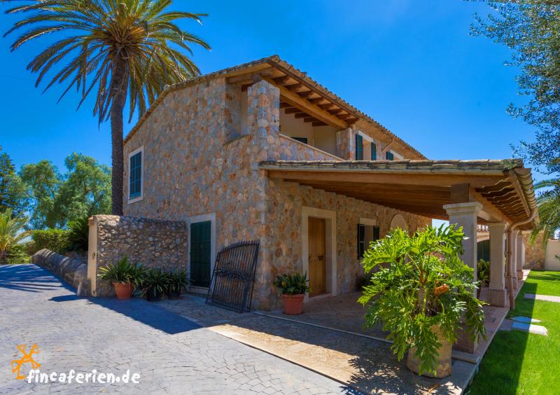 Familien Finca Mit Pool Nahe Palma De Mallorca Finca 0661 Fincaferien De