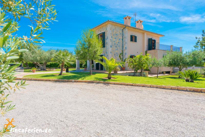 Moderne Finca Mallorca moderne finca mit pool und zentralheizung bei lloseta Moderne Finca Mallorca moderne finca mit pool und zentralheizung bei lloseta