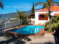 Zwei Ferienhäuser mit Pool  an der sonnigen Westküste von La Palma