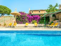 Familien Finca mit Pool und Internet  Familien Finca mit Pool und Internet