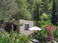 Wohnen im Bungalow für 3-4 Personen mit Pool Wohnen im Bungalow für 3-4 Personen mit Pool